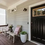 Meet Me In Athens I Beautiful 4-Bdrm House I 1 Mile To Dt And Mins To Uga