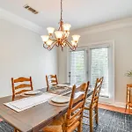 1 Mi To Uga Charming Athens Condo With Balconies!