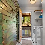 Lenoir Cottage