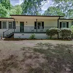 Athens Home With Deck Near Sanford Stadium