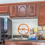 Howard Johnson By Wyndham Athens