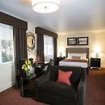 The University Of Georgia Center For Continuing Education & Hotel