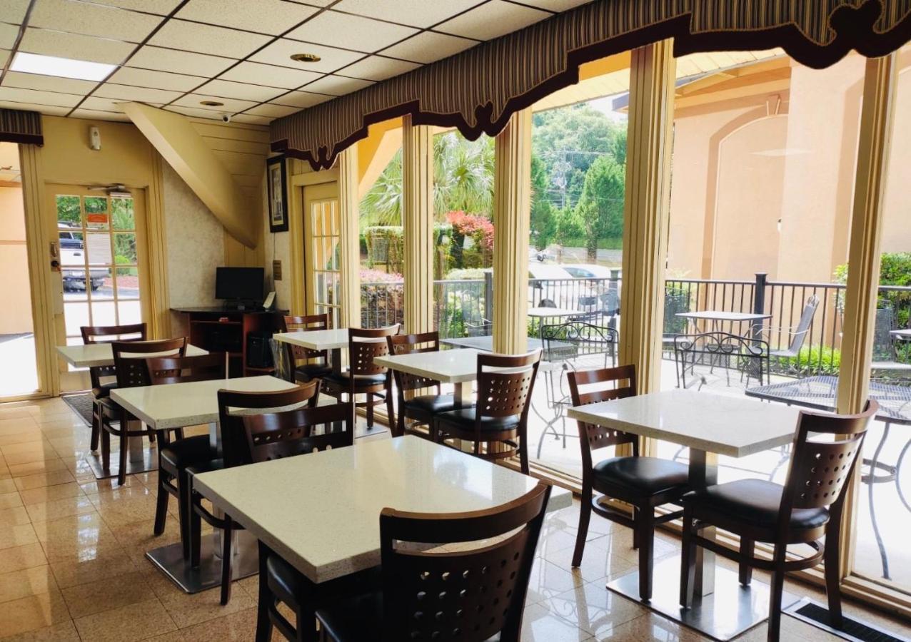 Hotel Howard Johnson By Wyndham