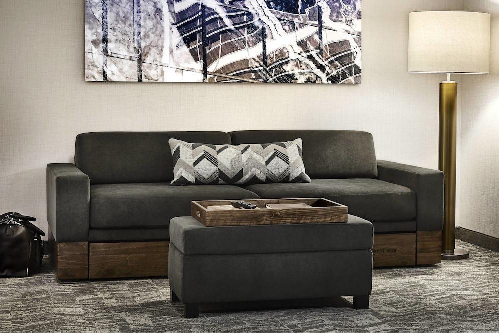 Springhill By Marriott Downtown/university Area Hotel Athens