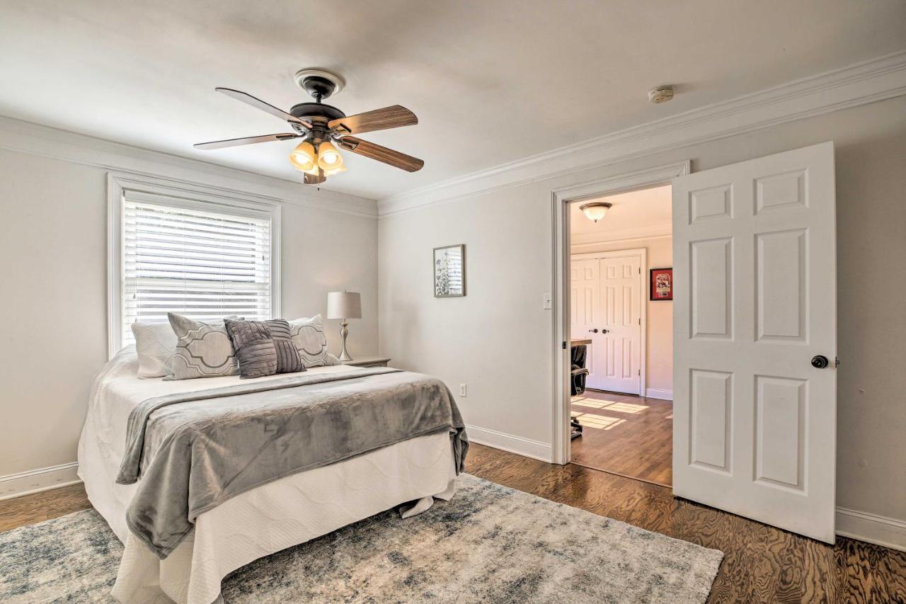 Holiday home Contemporary Less Than 2 Miles To Uga! *