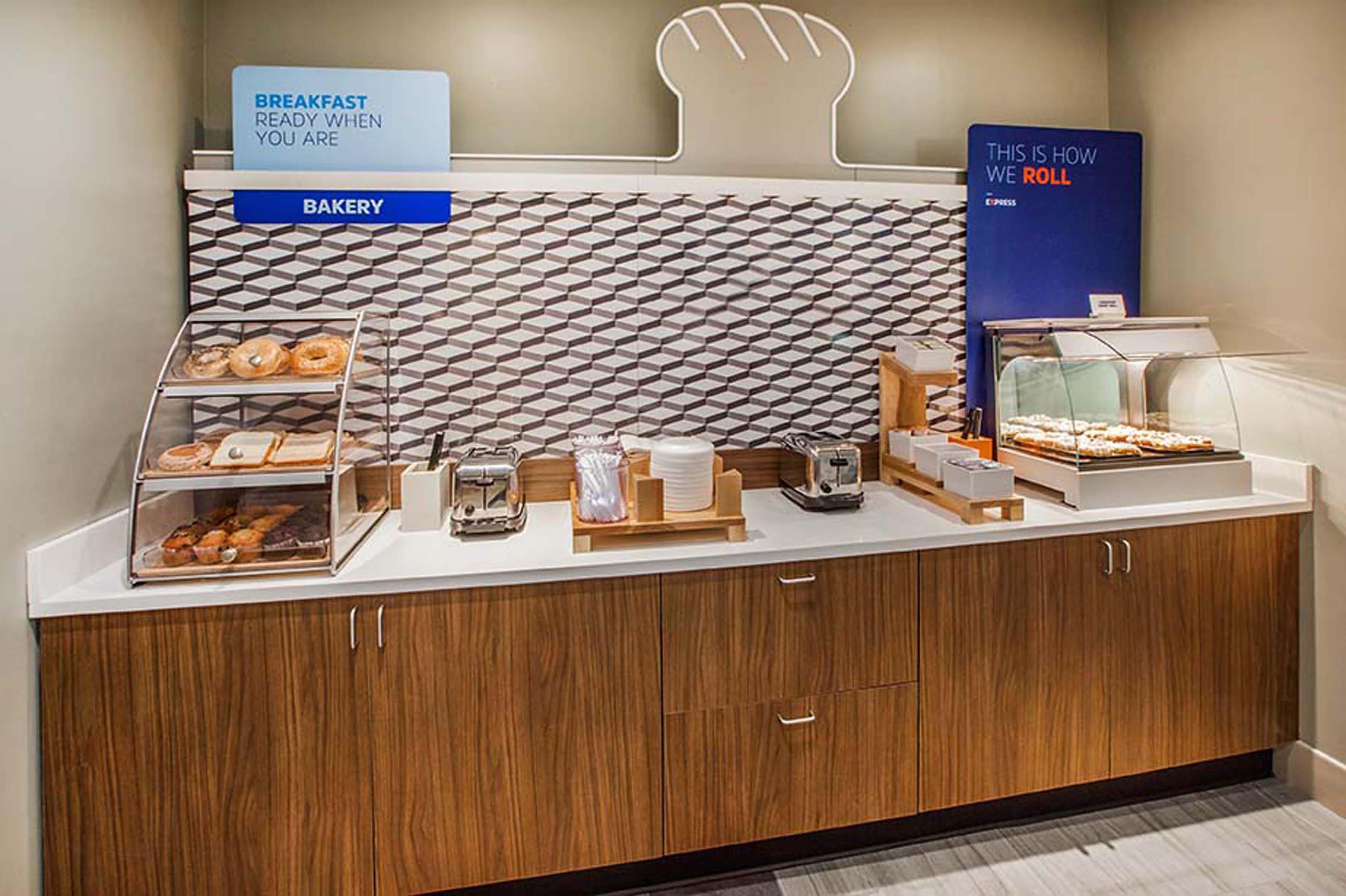 Express - Area By Ihg Athens
