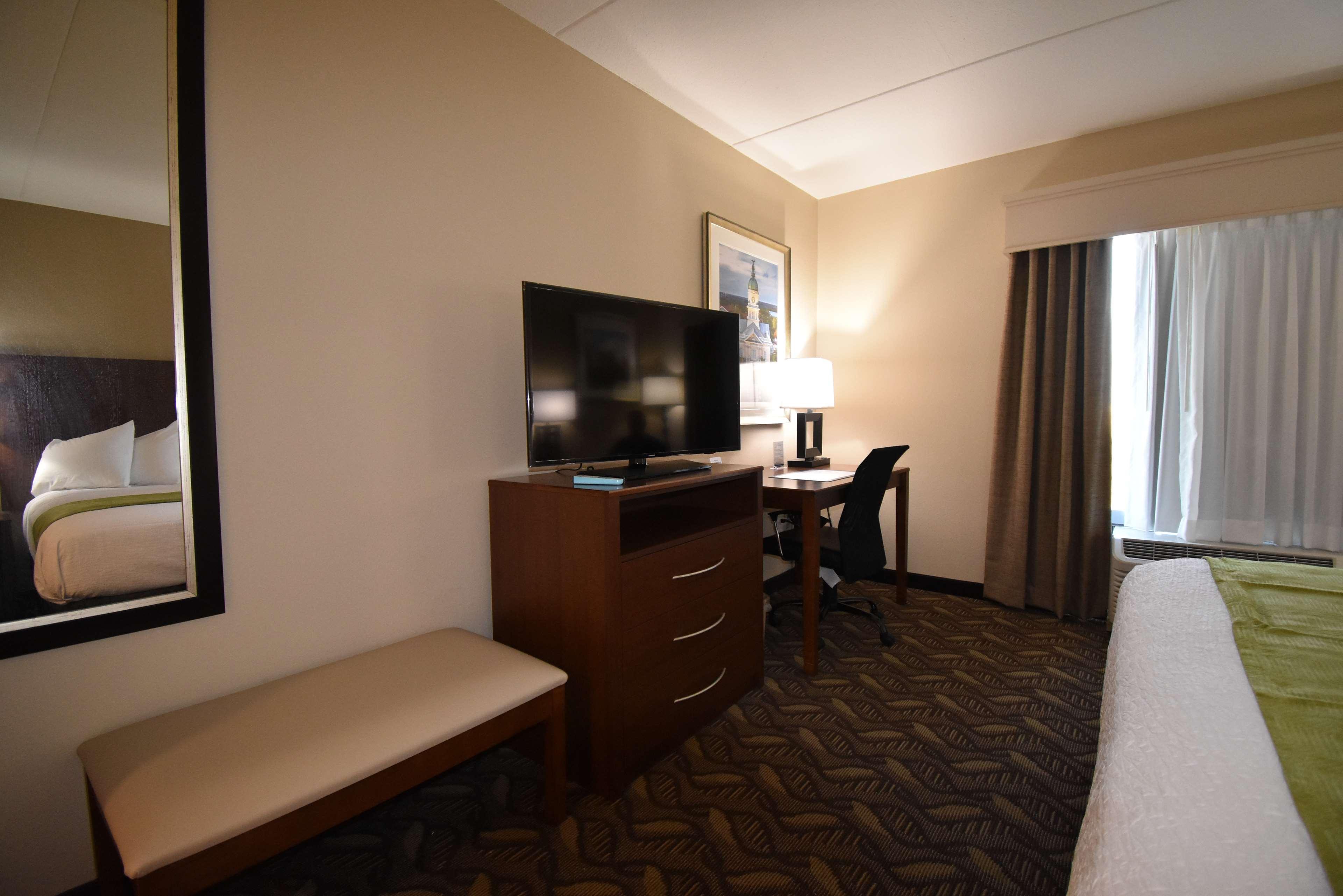 Western Hotel Athens