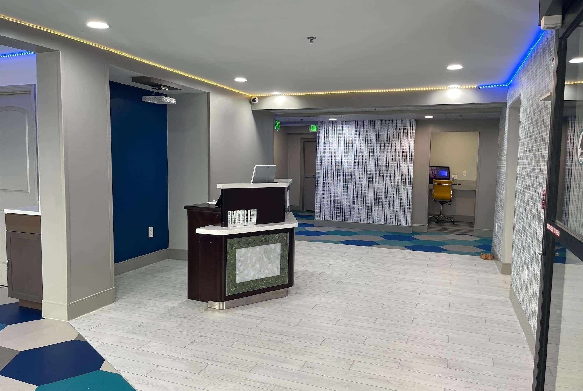 Hotel Microtel By Wyndham