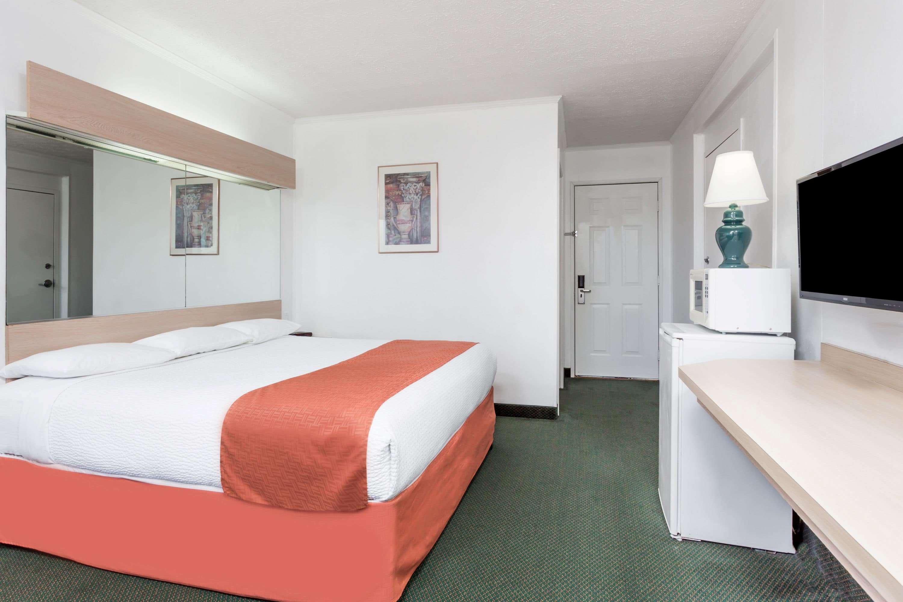 Hotel Microtel By Wyndham