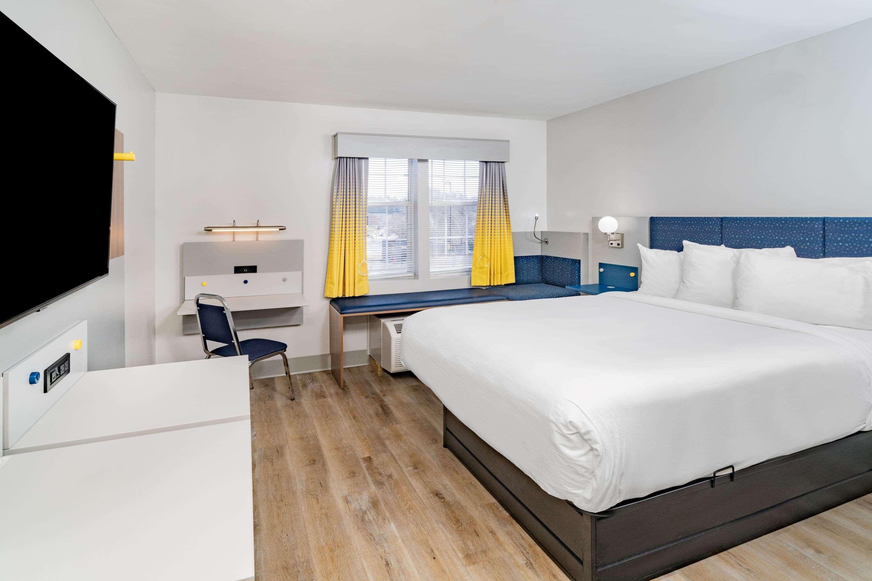 Microtel By Wyndham Hotel Athens