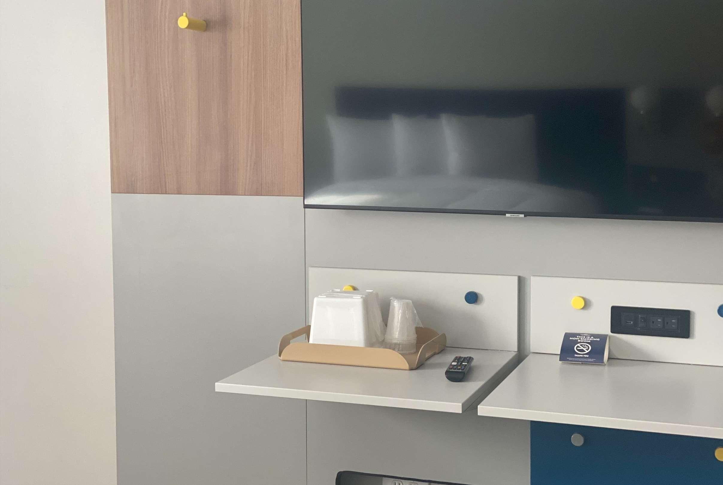 Microtel By Wyndham Hotel Athens