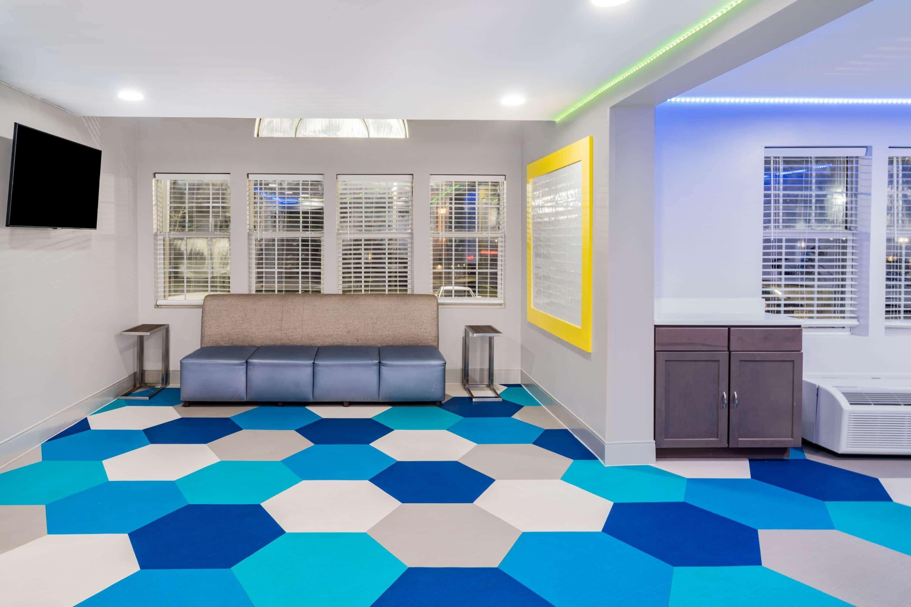 Microtel By Wyndham Hotel 2*