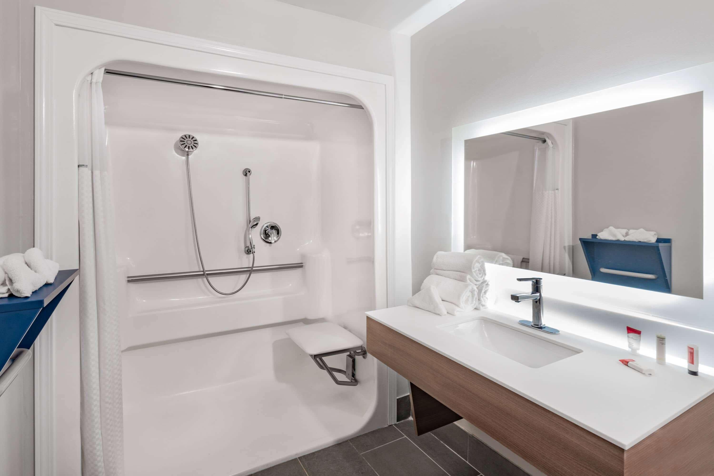 Hotel Microtel By Wyndham Athens