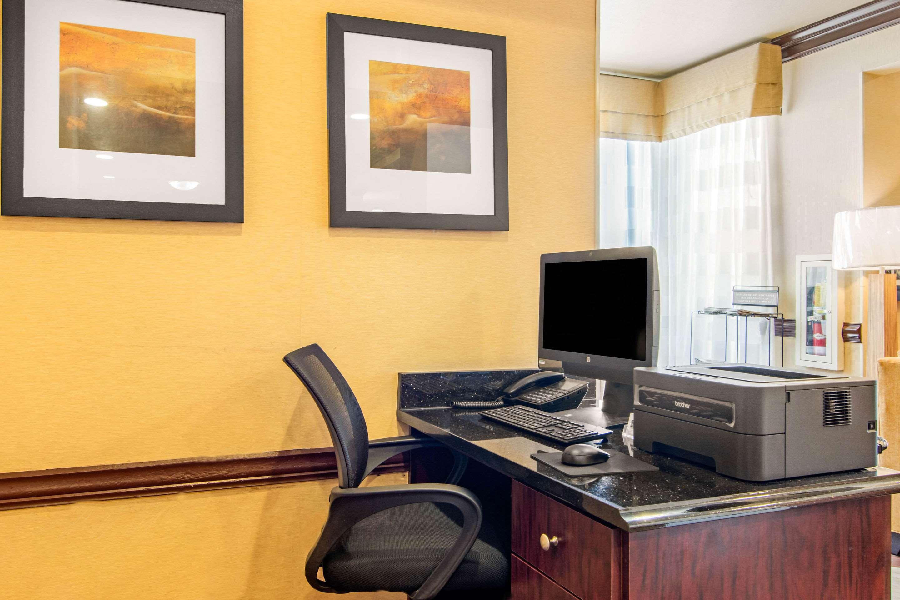 Sleep & Hotel Athens