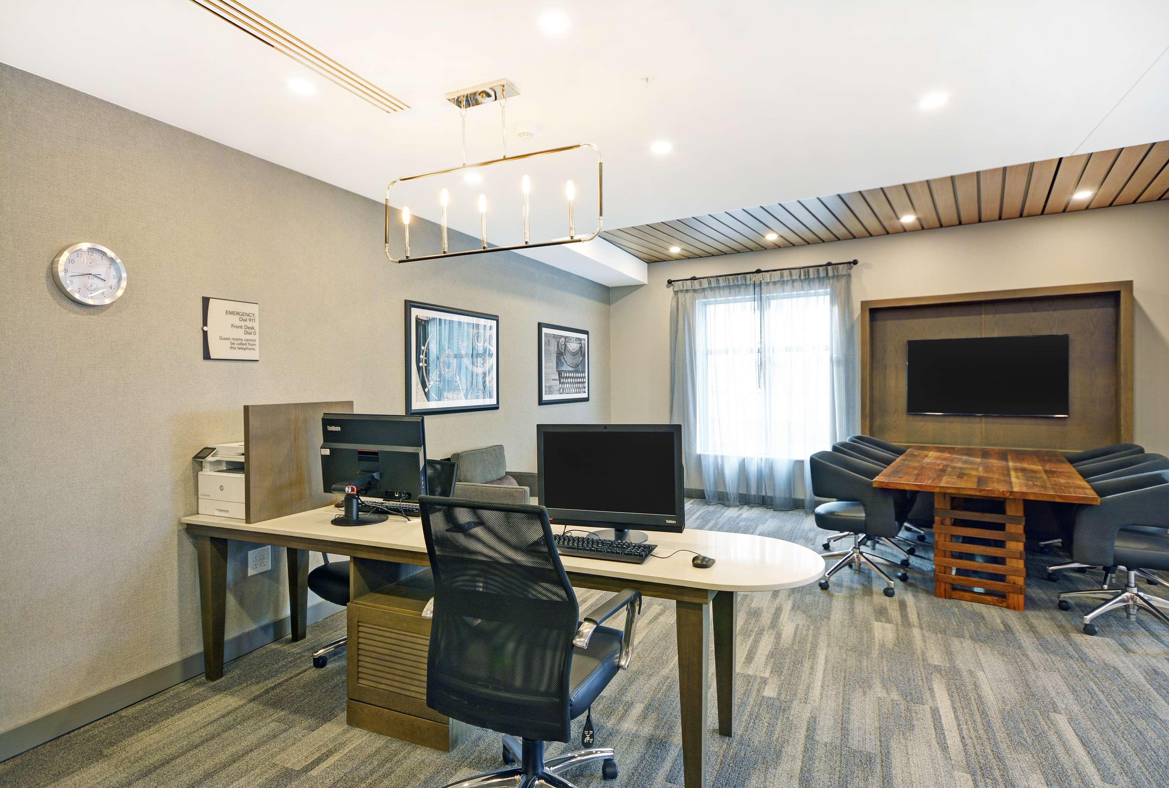Homewood By Hilton Downtown Area Hotel 3*