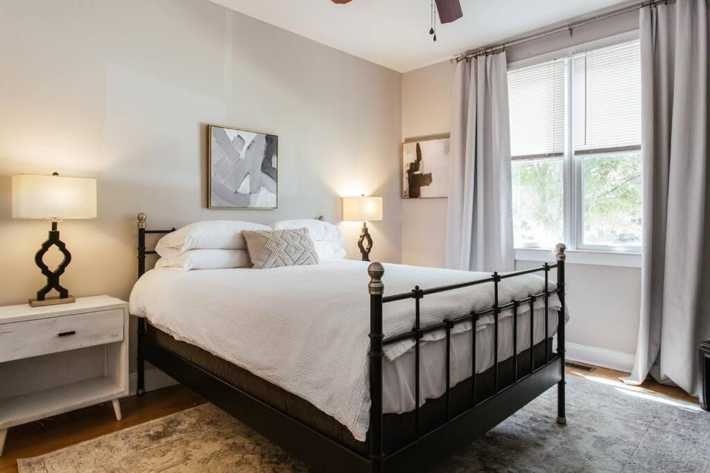 Holiday home Meet Me In I Beautiful 4-bdrm House I 1 Mile To Dt And Mins To Uga