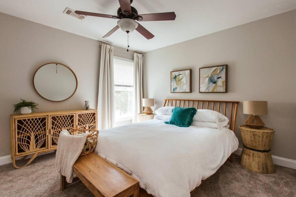 Meet Me In I Beautiful 4-bdrm House I 1 Mile To Dt And Mins To Uga
