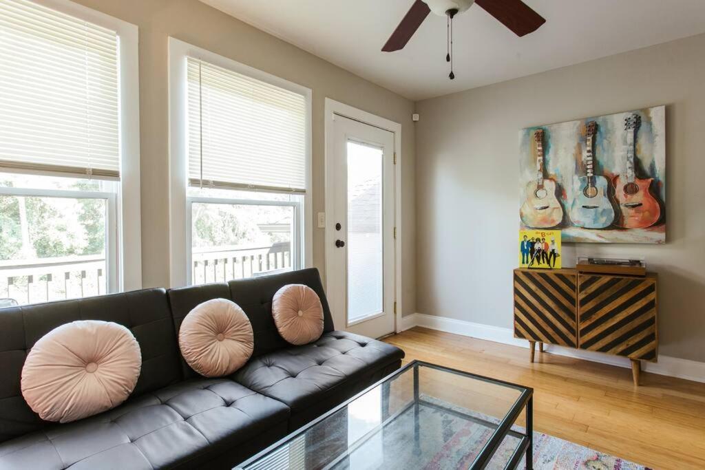 Meet Me In I Beautiful 4-bdrm House I 1 Mile To Dt And Mins To Uga *