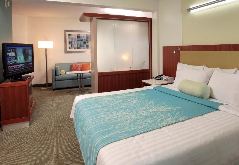 Springhill By Marriott West 3*