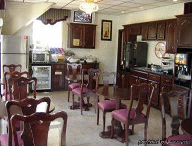 Howard Johnson By Wyndham Hotel 2*