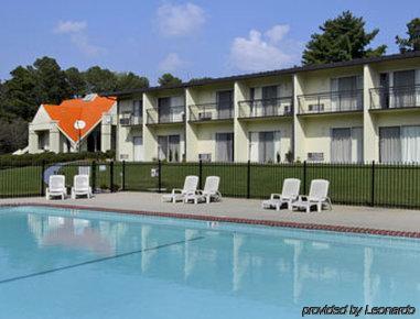 Hotel Howard Johnson By Wyndham 2*