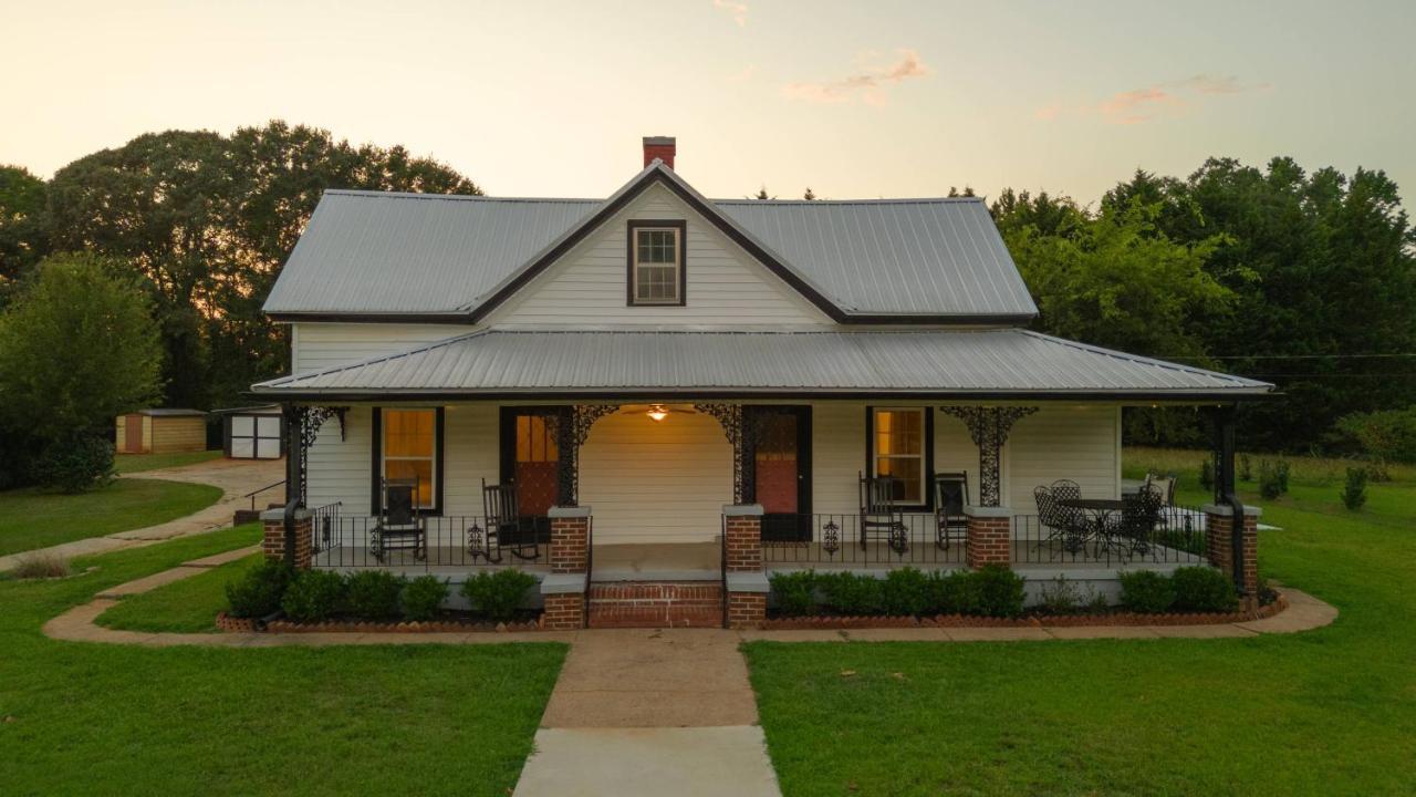 Holiday home The Bulldog 100 Year Old Athens