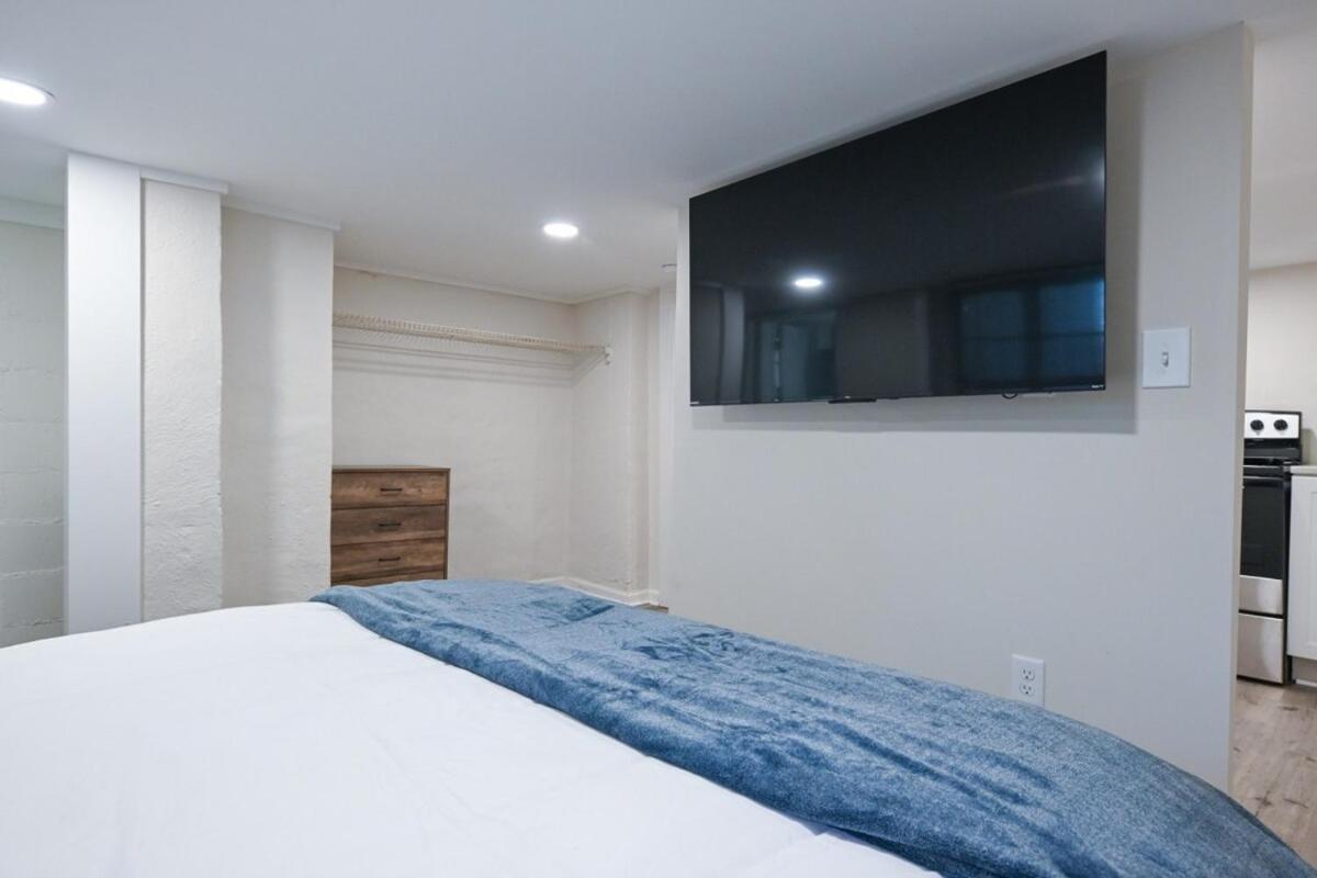 Bobbin Mills - 1 Mile From Downtown Apartment *