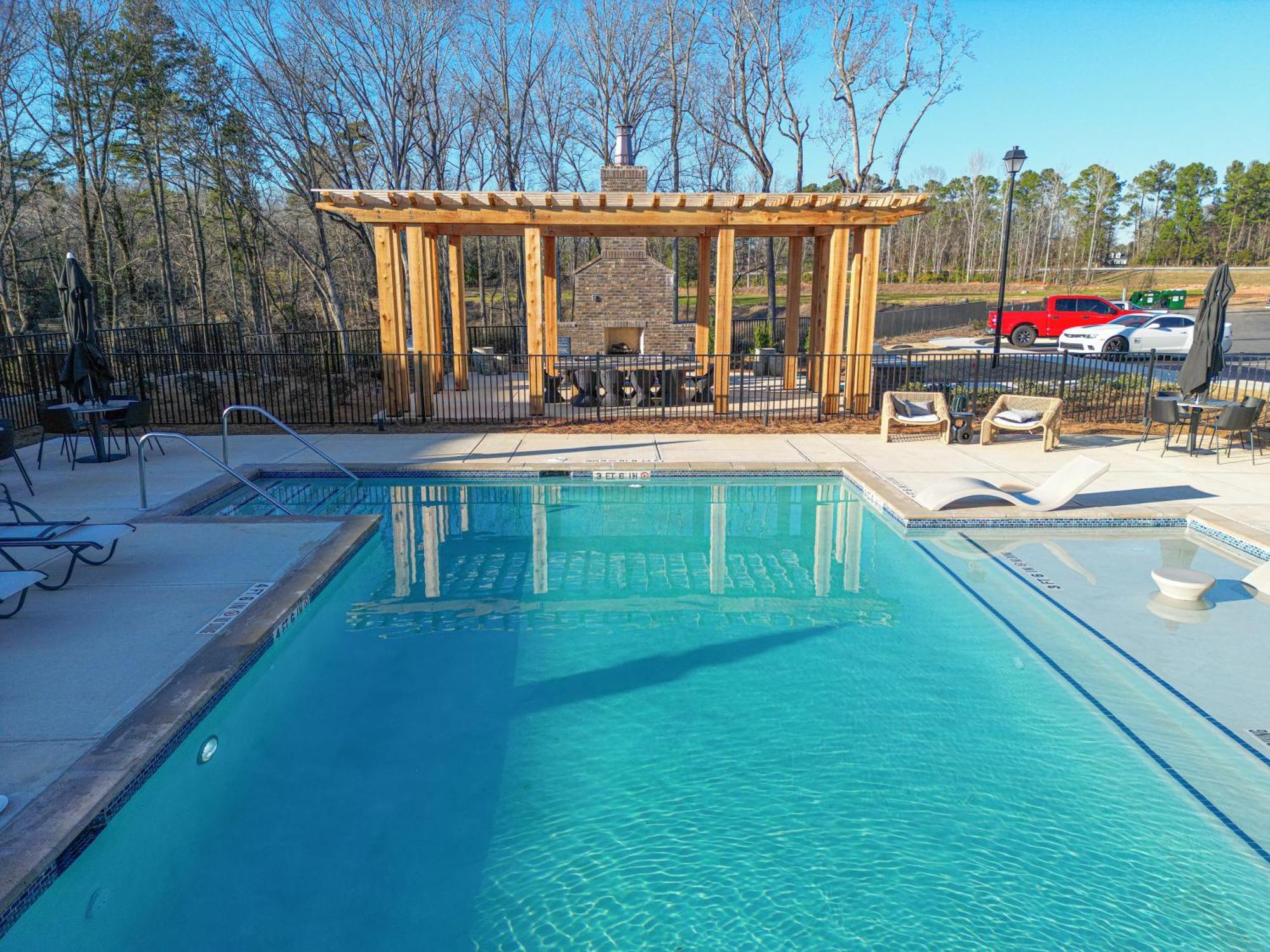 Luxurious Brand New 3br 2b In Heart Of
