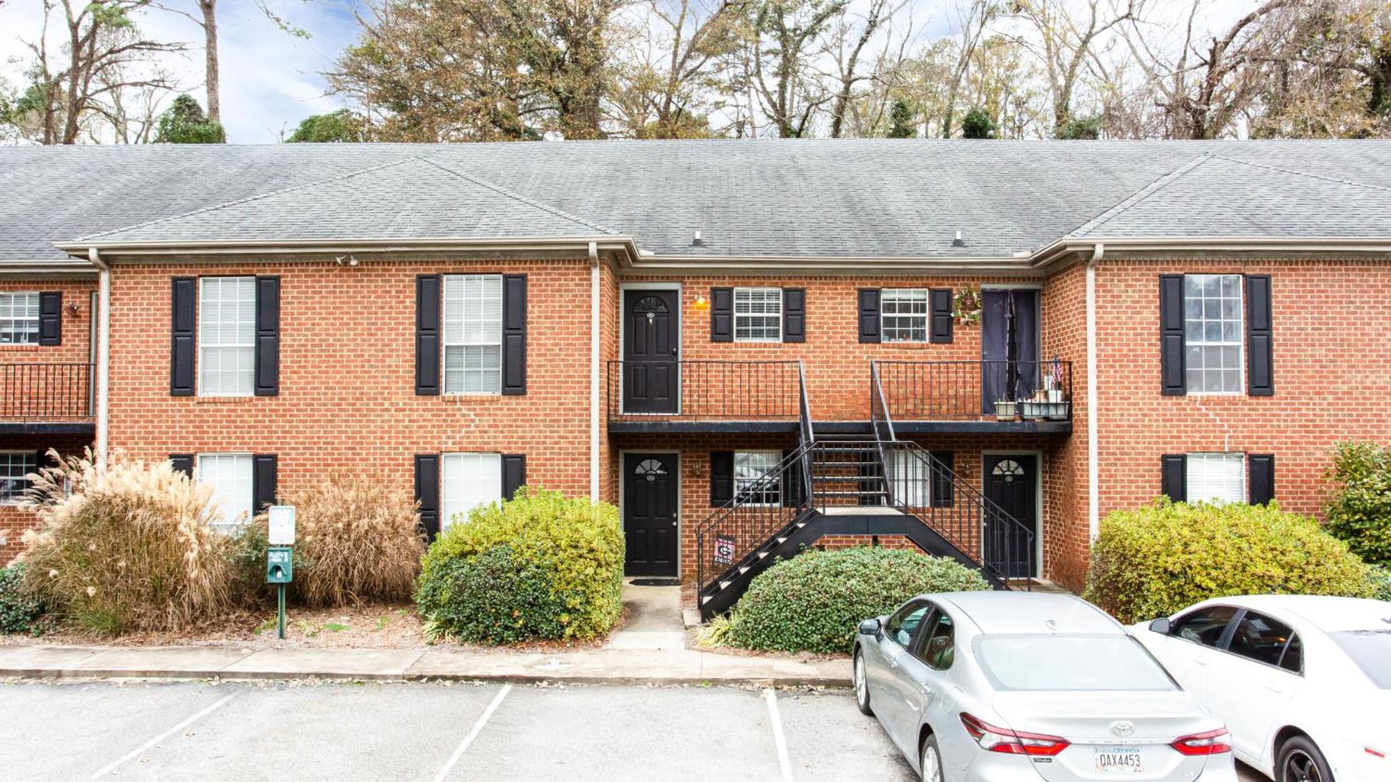 5 Min Drive To Dorm, W/d, Quiet, Kitchen, Wi-fi