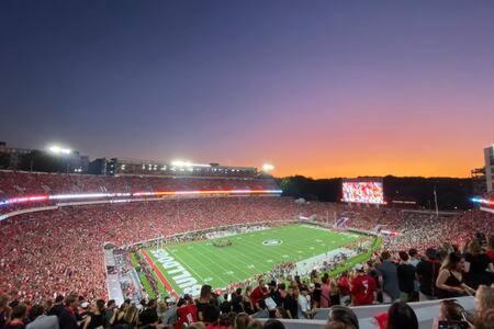 The Executive Loft - Walk To Sanford Stadium * Athens