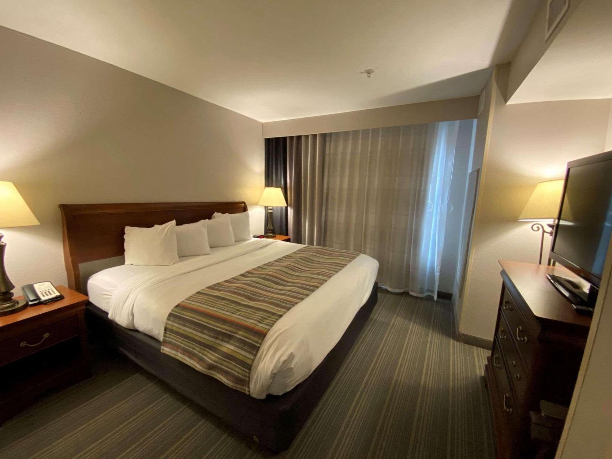 Hotel Country & By Radisson, Athens, Ga