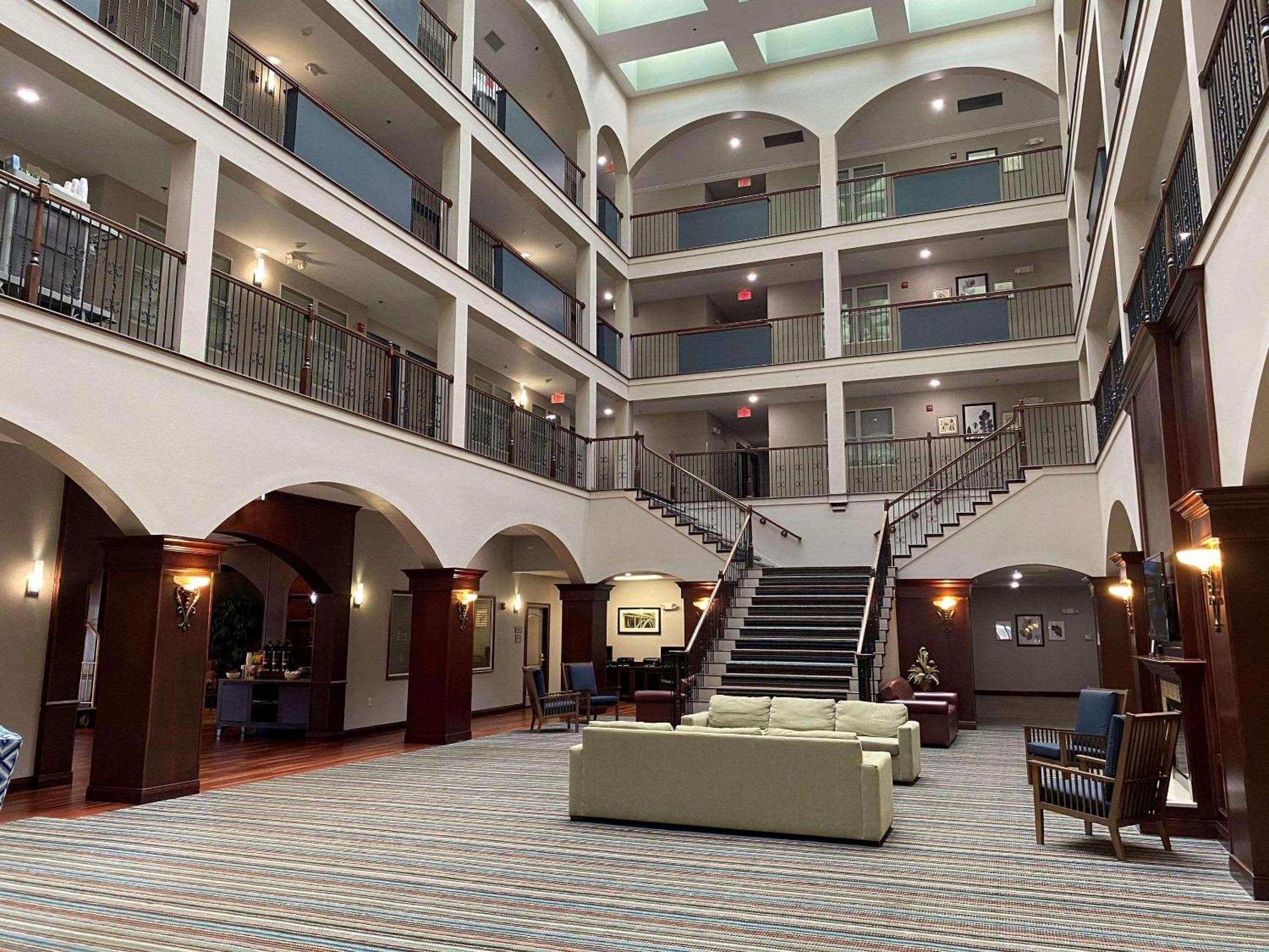 Country & By Radisson, Athens, Ga Athens