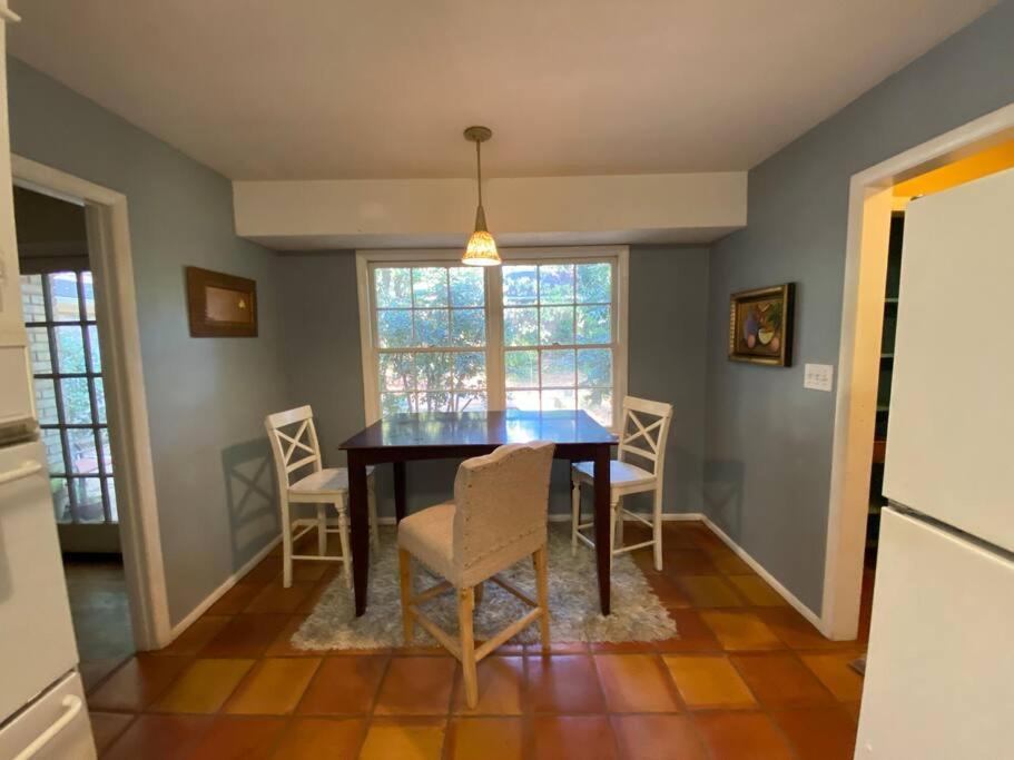 Holiday home Whole House In Athens, Private, Fenced, Convenient, Close To Downtown Athens