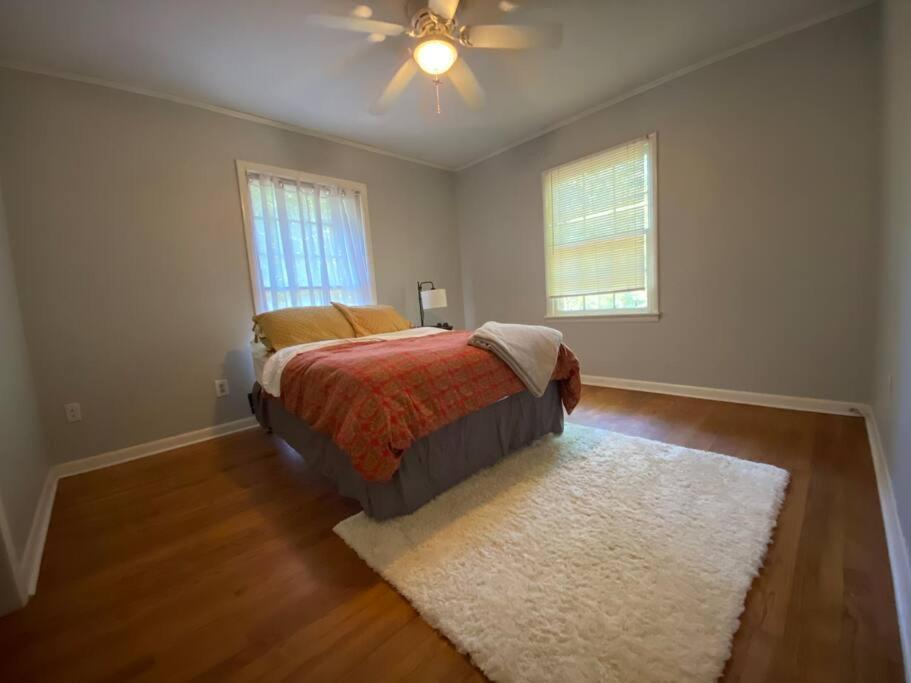 Holiday home Whole House In Athens, Private, Fenced, Convenient, Close To Downtown Athens