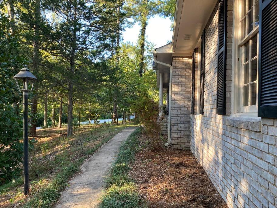 Whole House In Athens, Private, Fenced, Convenient, Close To Downtown Holiday home *