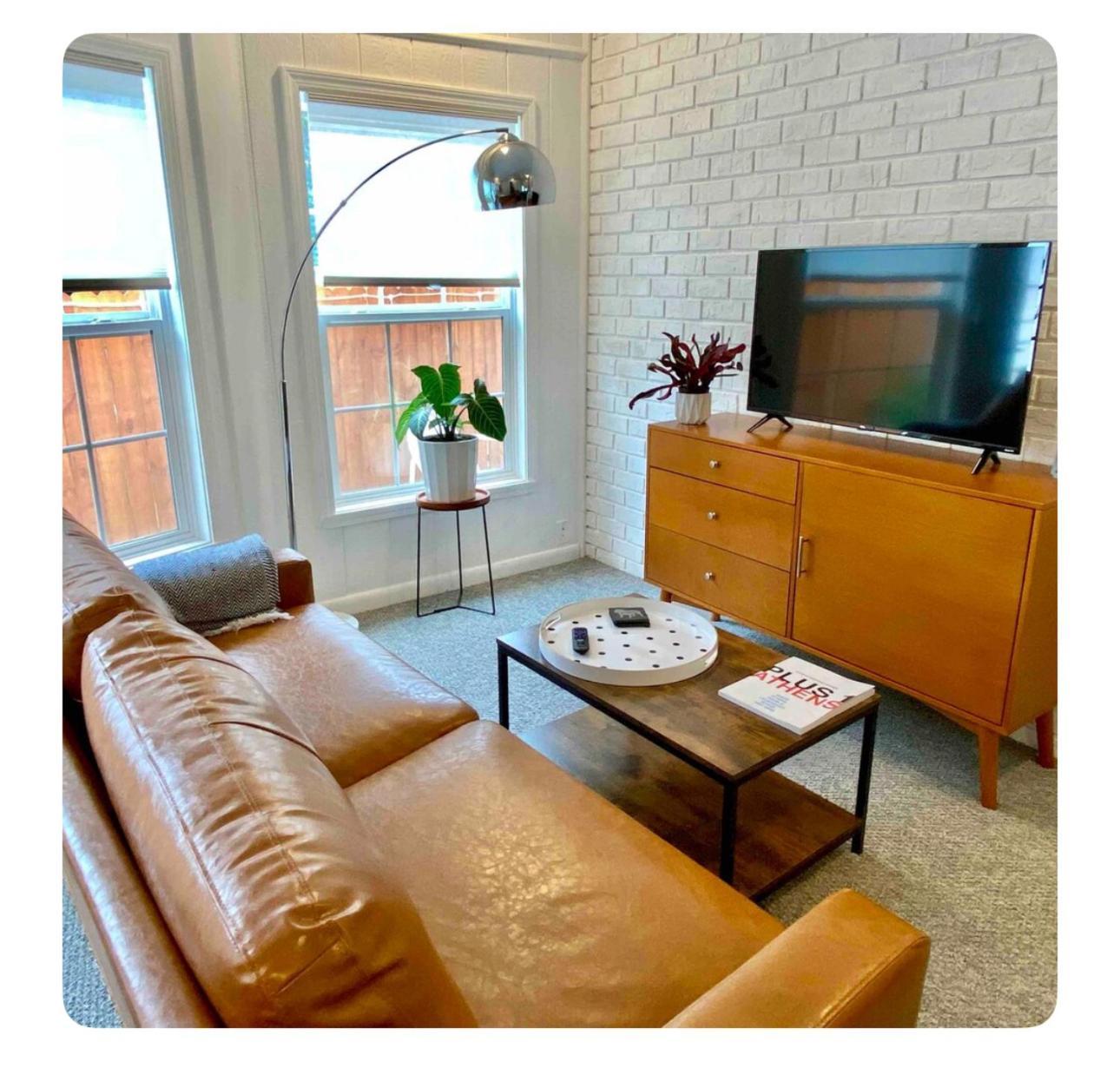 Toadhaus In Quiet Residential Neighborhood Guest house Athens