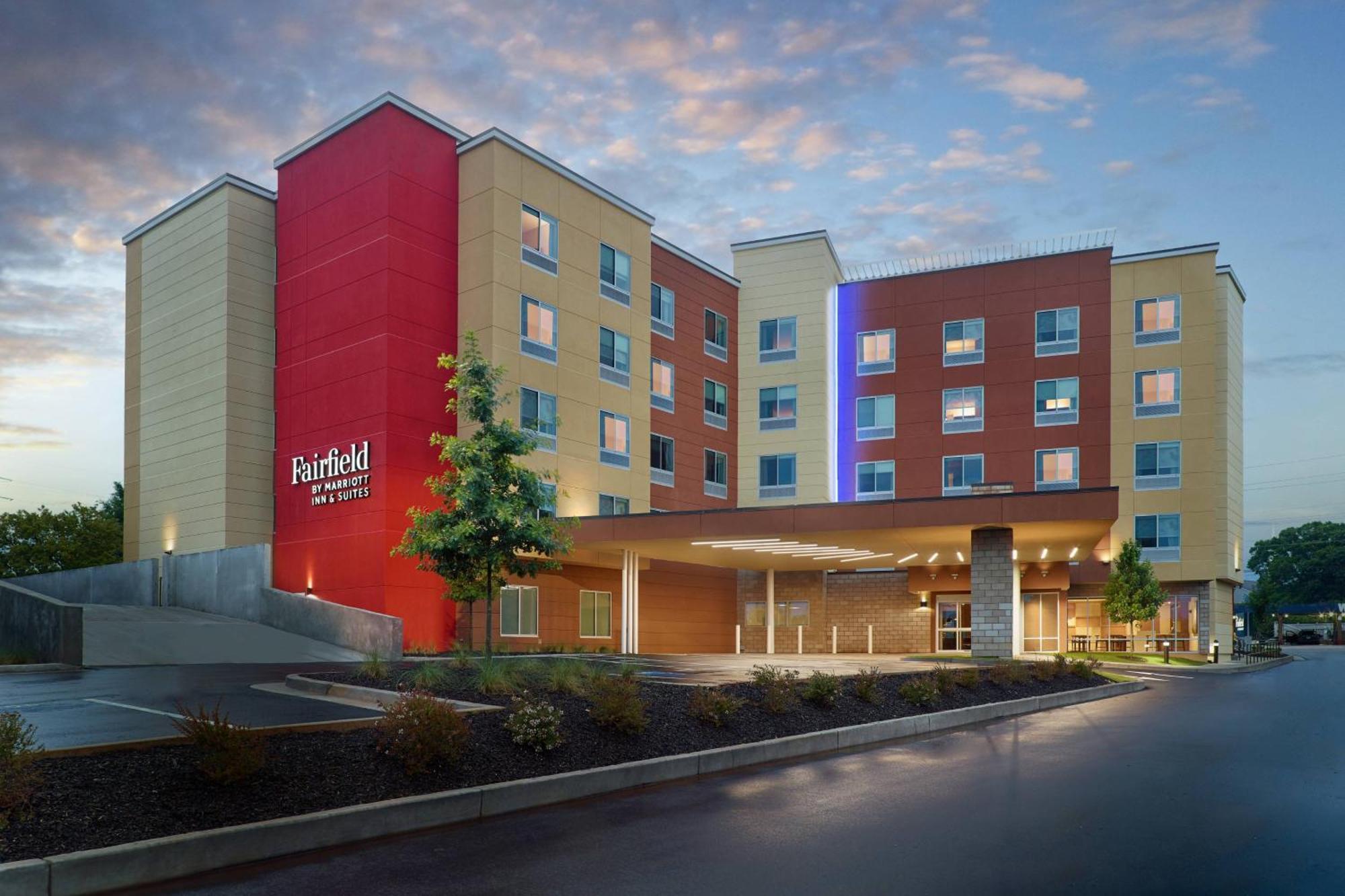 Fairfield & By Marriott Athens-university Area Hotel 3*