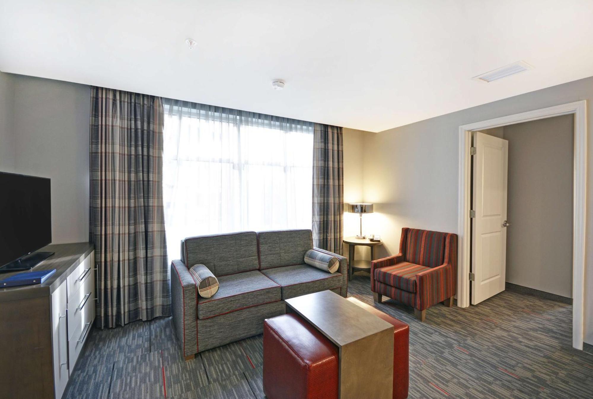 Hotel Homewood By Hilton Downtown Area