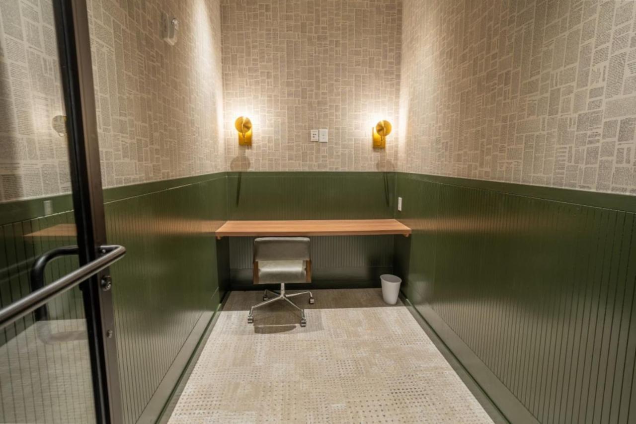 Elegant, Spacious 3br 2b Perfect For Long