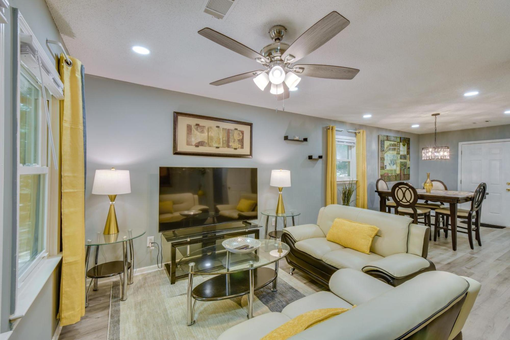 Holiday home With Deck - Near Sanford Stadium! Athens