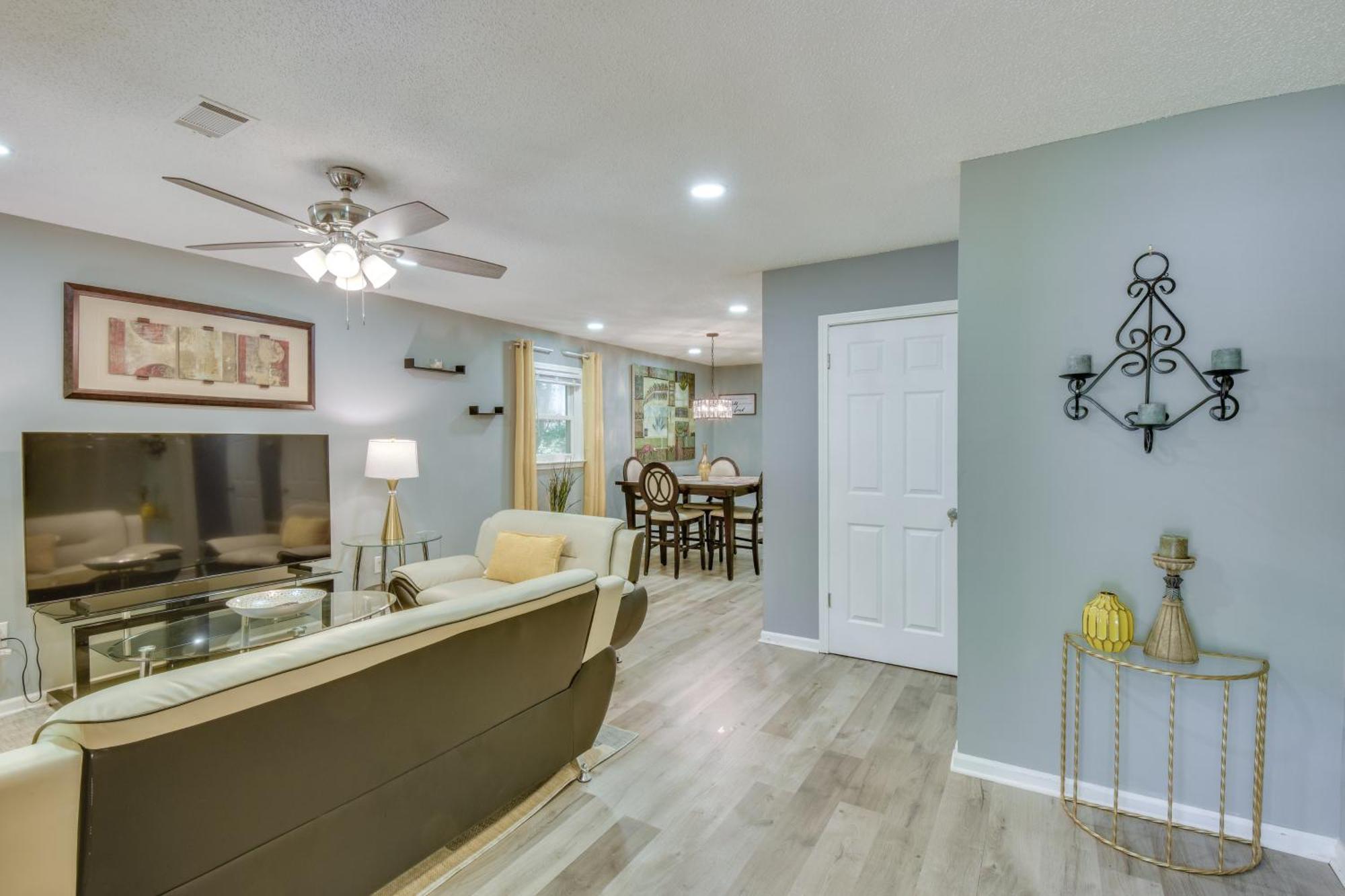 Holiday home With Deck - Near Sanford Stadium! Athens