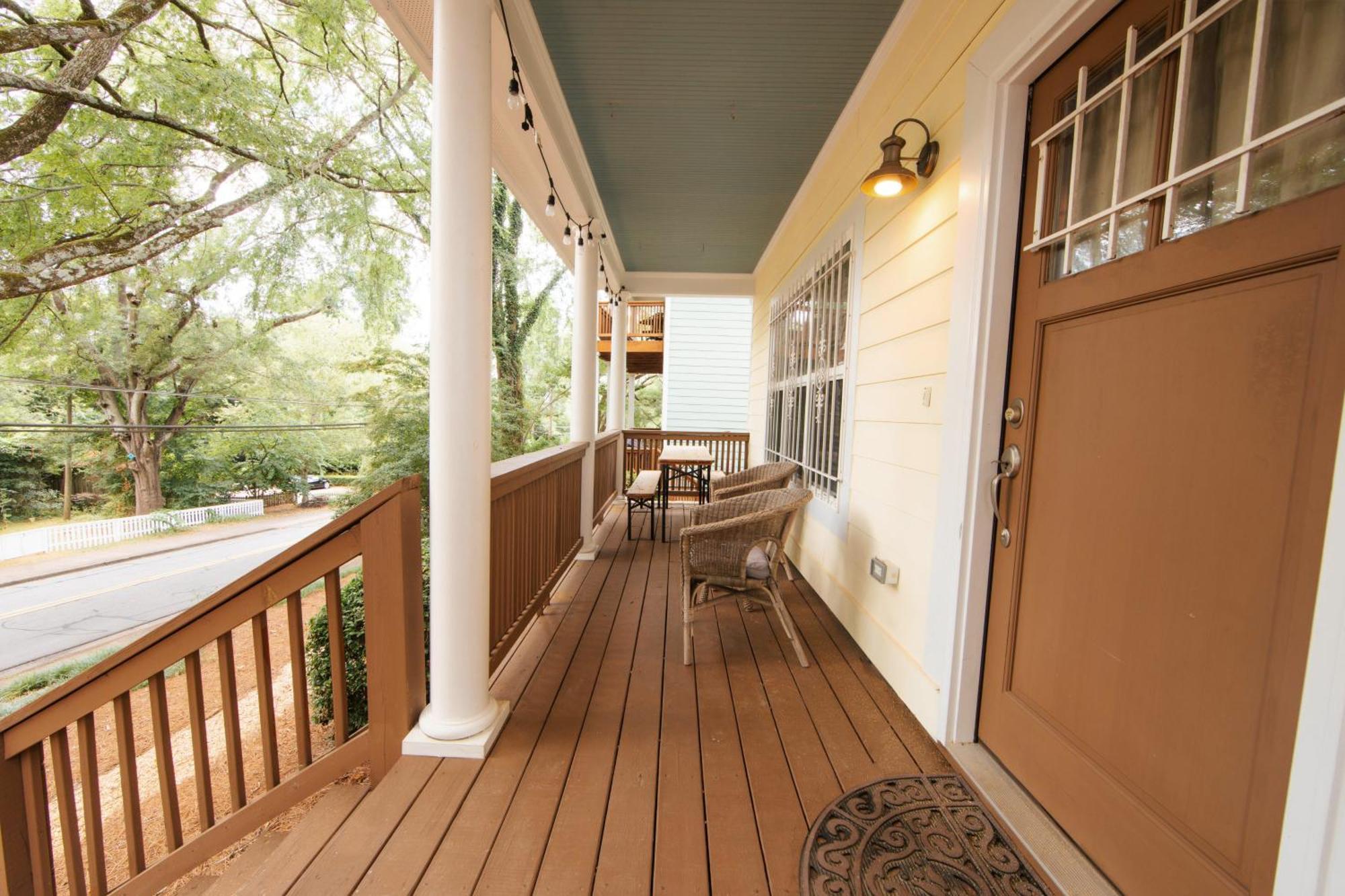 Holiday home Cozy - Walk To Campus, Stadium, Downtown *