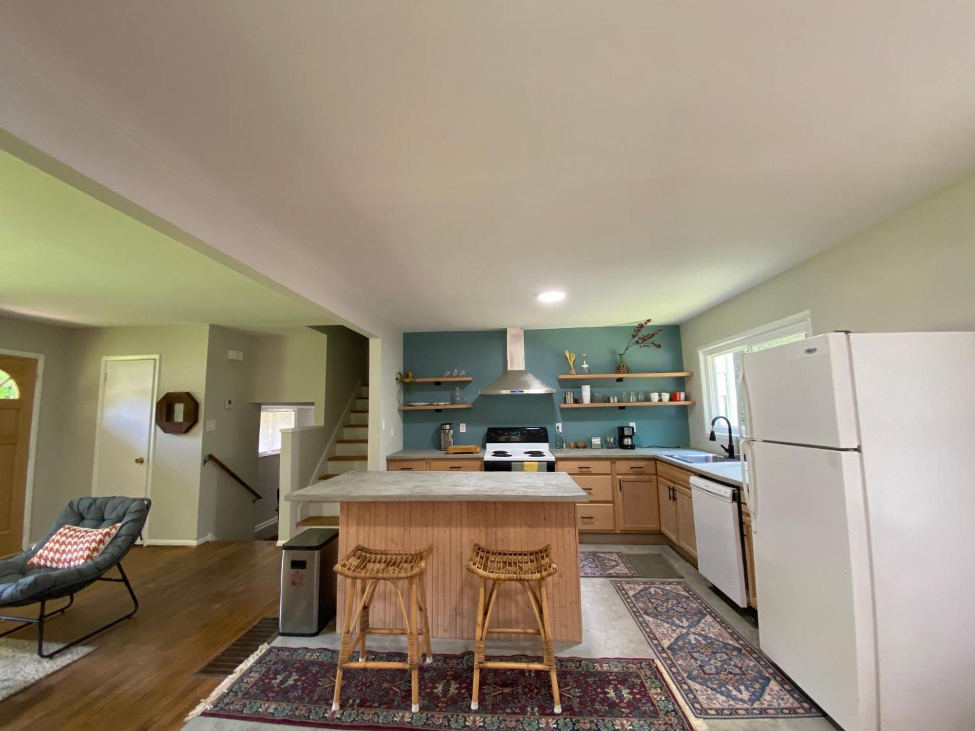 4 Bedroom Furnished Private Near Uga Downtown Athens