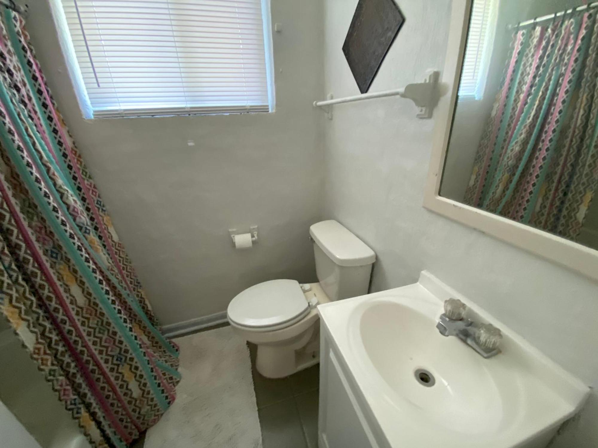 4 Bedroom Furnished Private Near Uga Downtown
