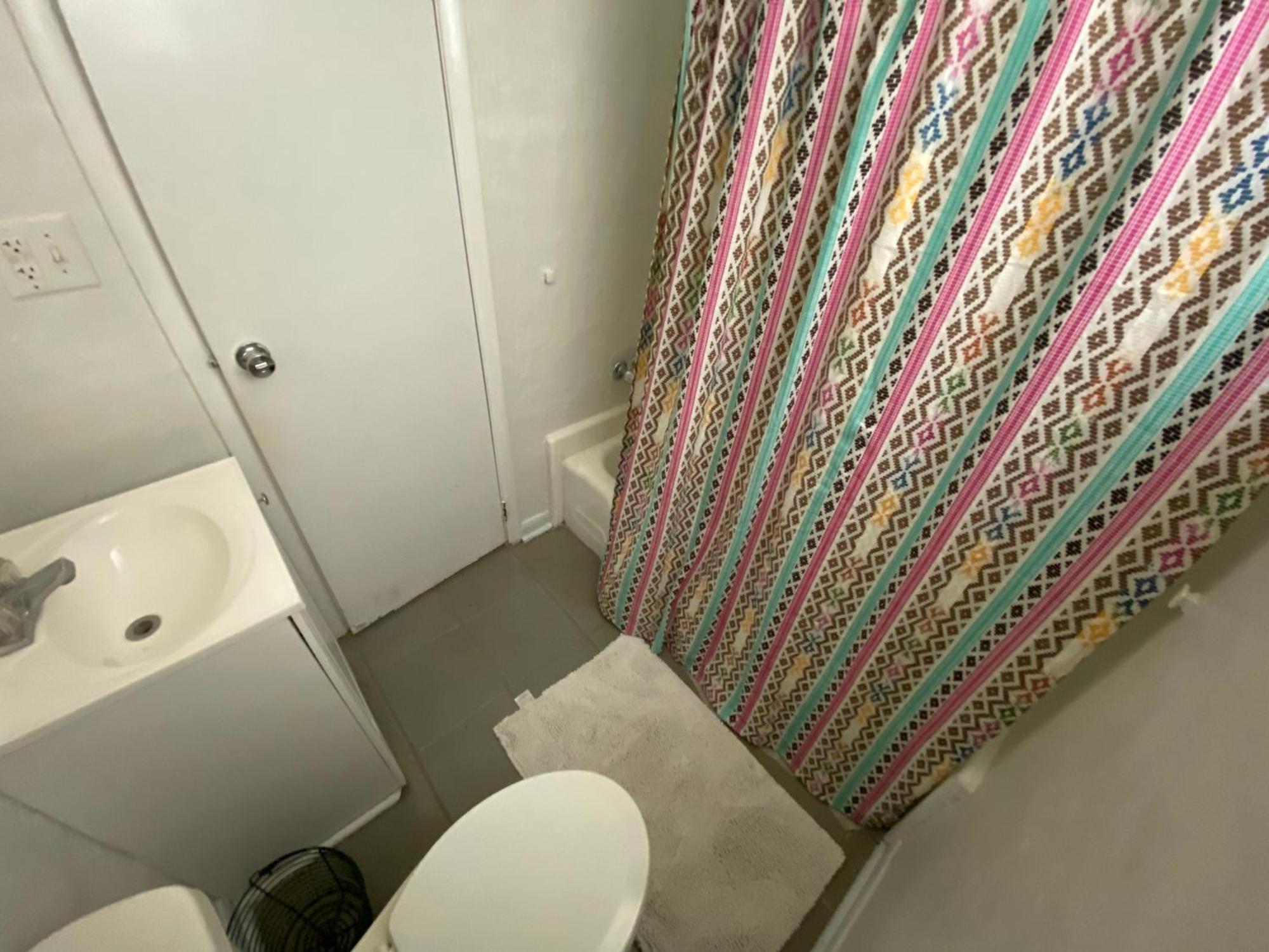 4 Bedroom Furnished Private Near Uga Downtown