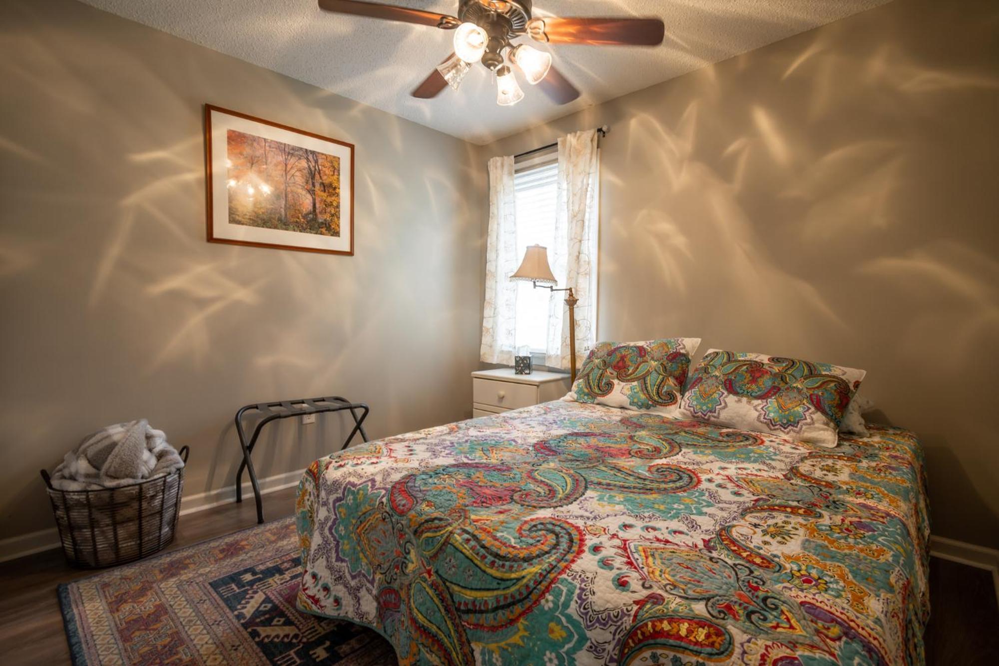 Holiday home Oak Meadows Haven With Spacious Backyard
