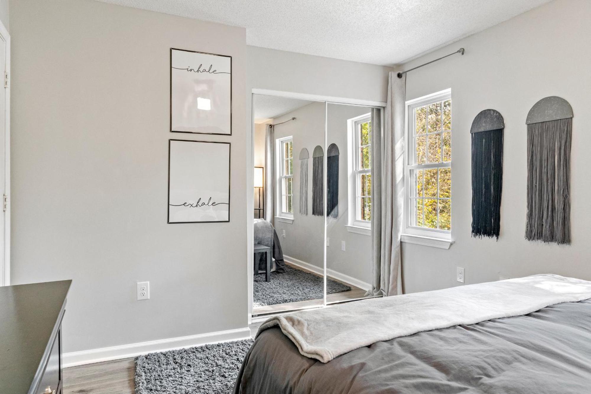 Holiday home Modern Bulldog Escape
