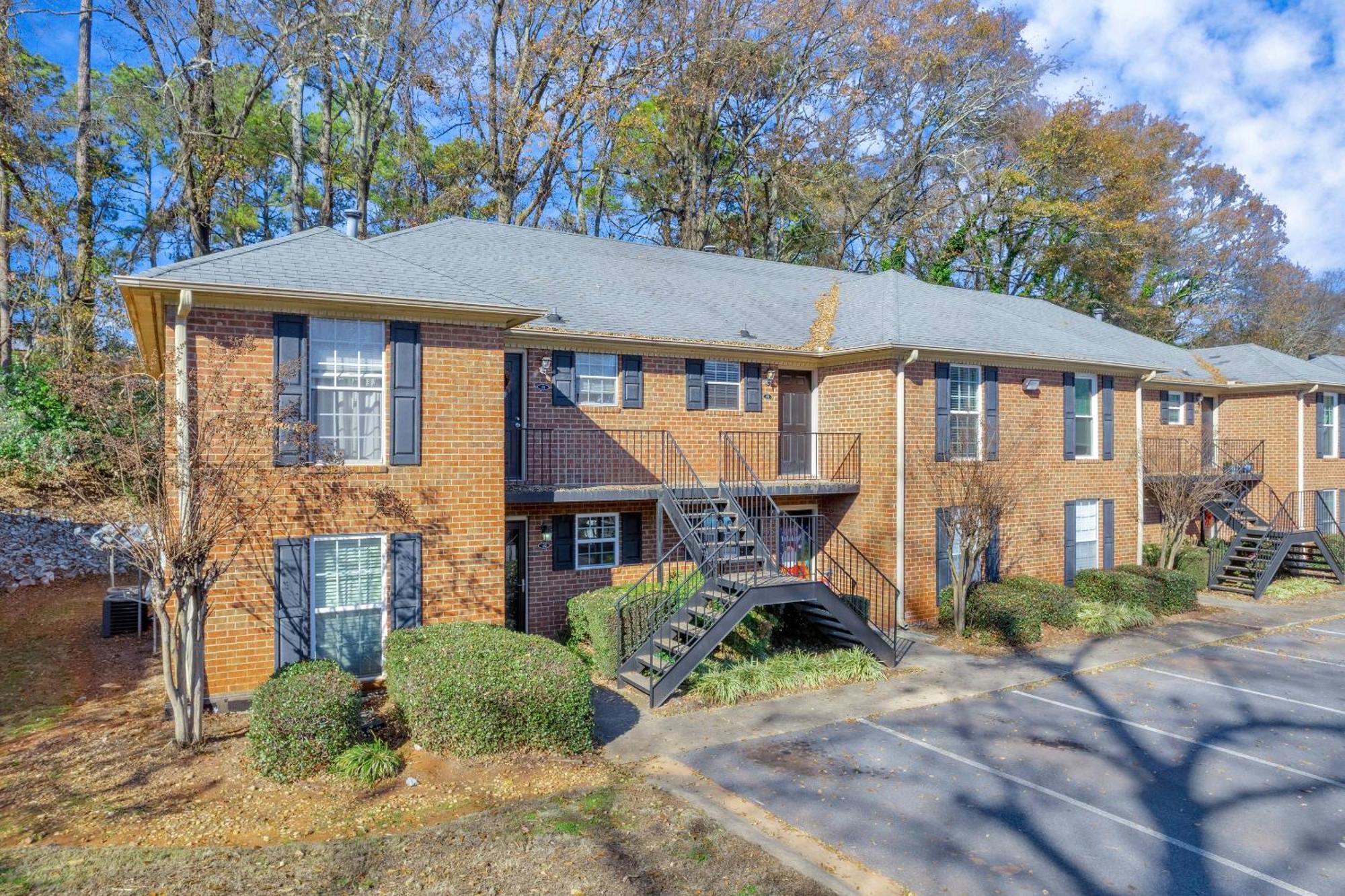 Honeysuckle - Quiet 2 Beds Free Parking Near Uga Apartment