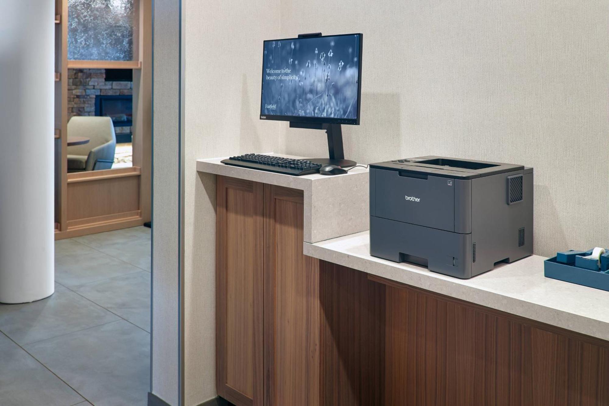 Hotel Fairfield & By Marriott Athens-university Area Athens