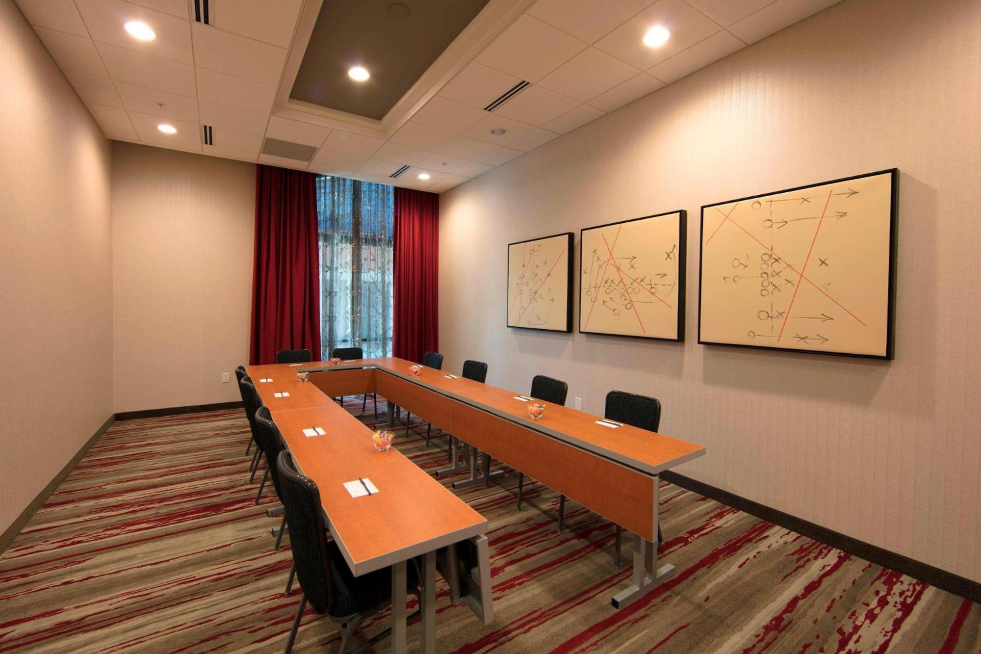 Springhill By Marriott Downtown/university Area 3* Athens